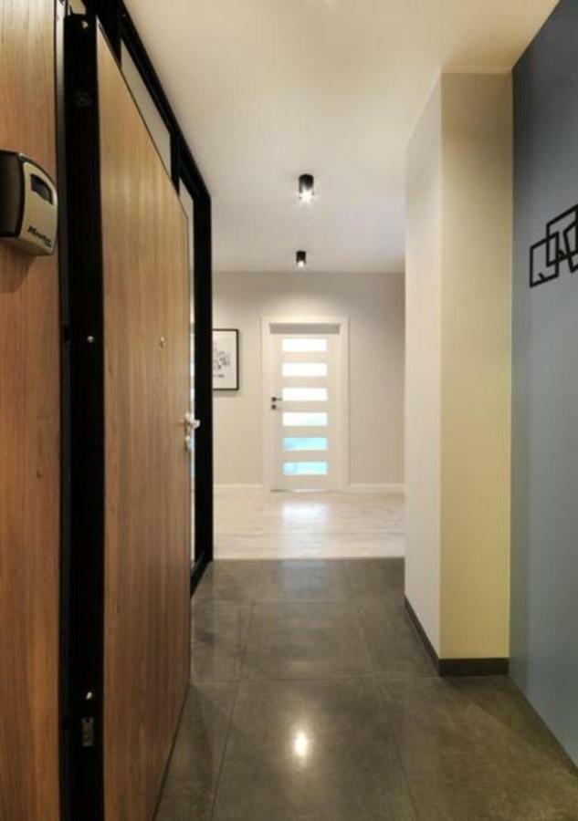 Bulwary Wislane P&O Serviced Apartments With Ac Varsóvia Exterior foto